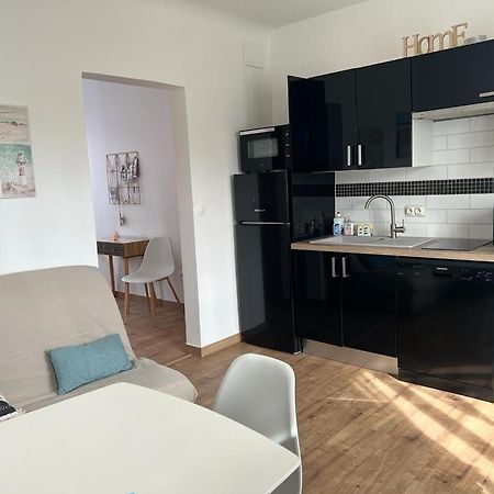 Appartement Proche Plage Et Commerces Royan Kültér fotó