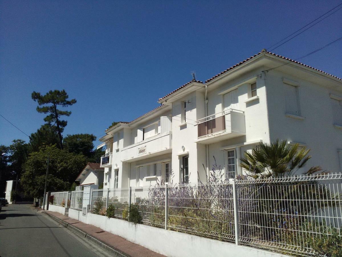 Appartement Proche Plage Et Commerces Royan Kültér fotó